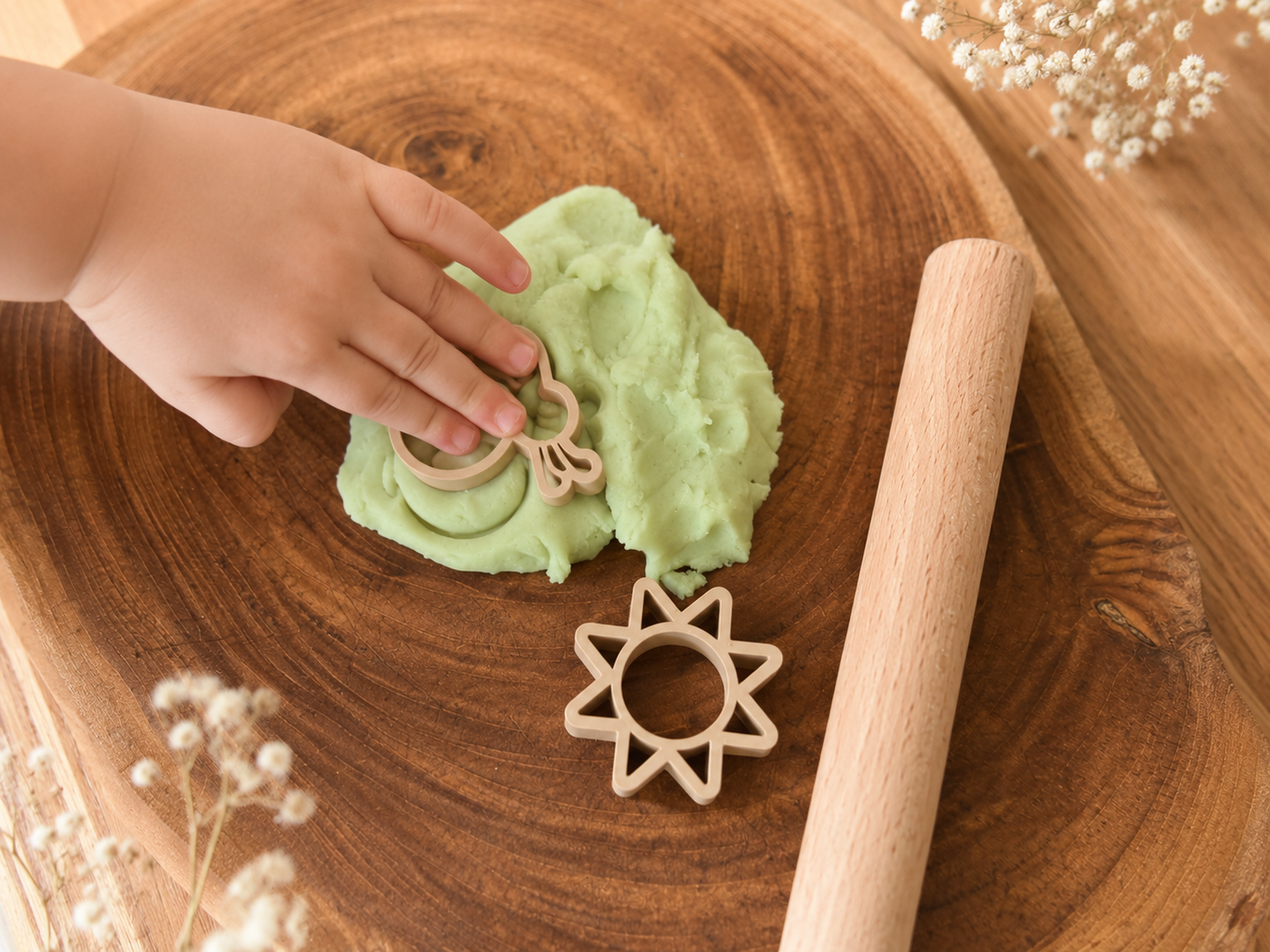 The Natural Playdough Starter Kit